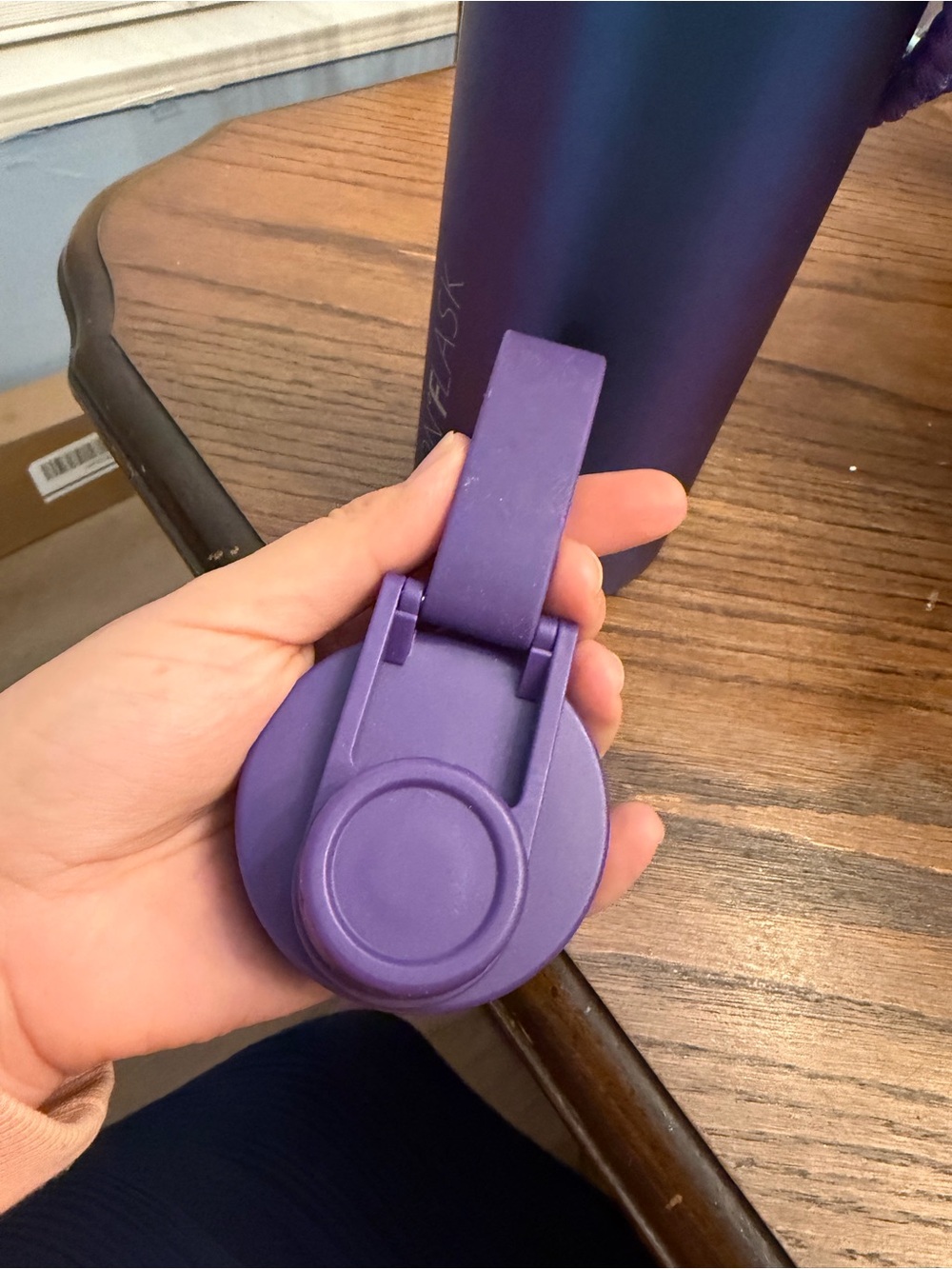 Purple Ombre  Water Bottle with Paracord Handle - Picture 5 of 13